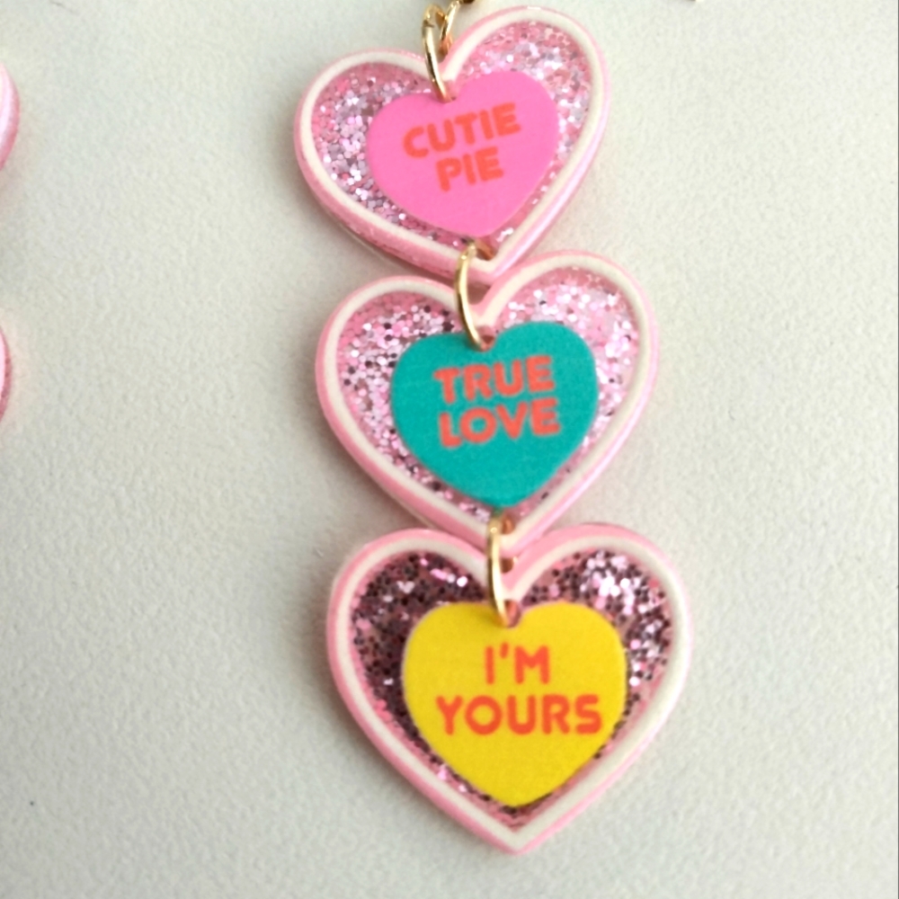 Acrylic Heart-Shaped Multicolor Earrings - Picture 4 of 6
